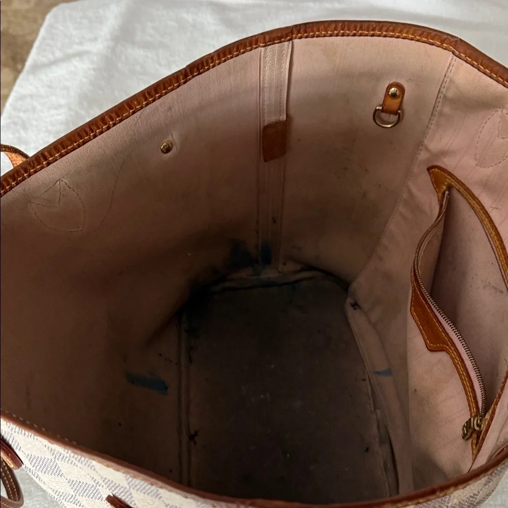 Louis Vuitton Neverfull Cream and Brown Checkered Tote ** Reasonable offers ** - Picture 3 of 8